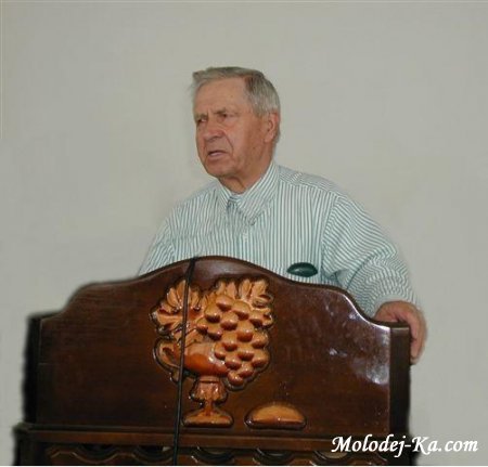 Дмитрий Безпалов